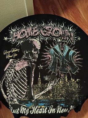Home Grown Black T Shirt Great Fade  New York Skull Graphic Great T Vintage